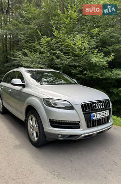 Внедорожник / Кроссовер Audi Q7 2013 в 
