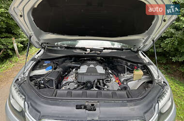Внедорожник / Кроссовер Audi Q7 2013 в 