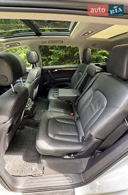 Внедорожник / Кроссовер Audi Q7 2013 в 
