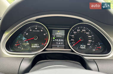Внедорожник / Кроссовер Audi Q7 2013 в 