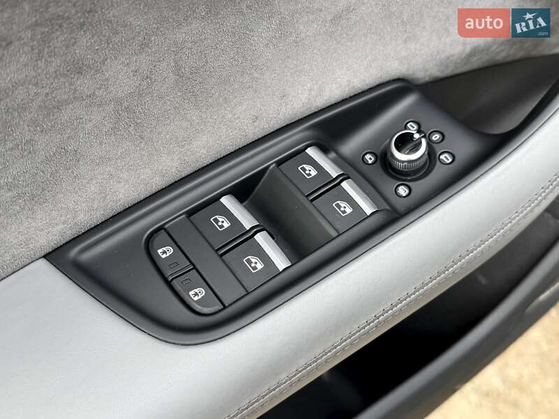 Внедорожник / Кроссовер Audi Q7 2021 в Киеве
