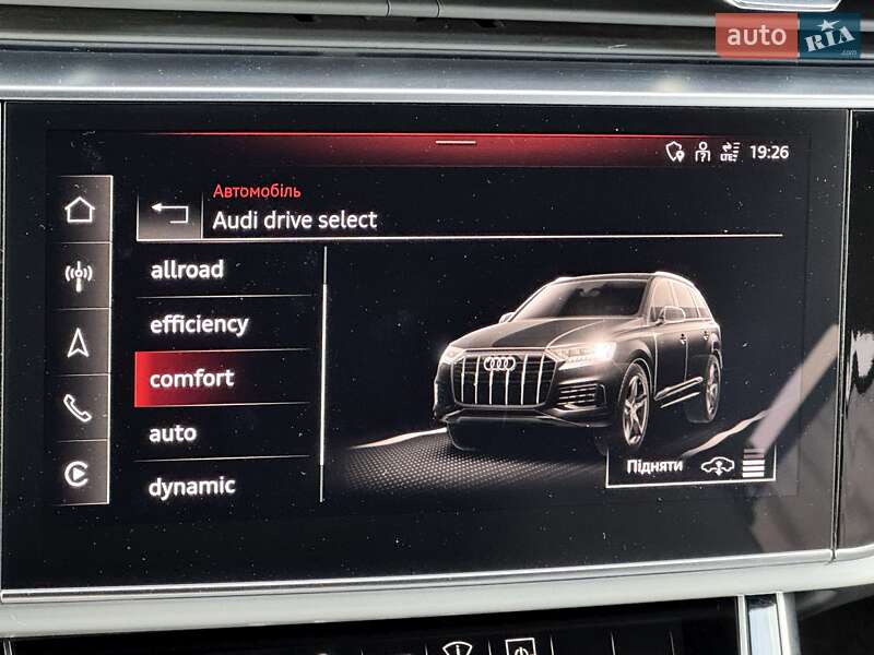 Внедорожник / Кроссовер Audi Q7 2021 в Киеве