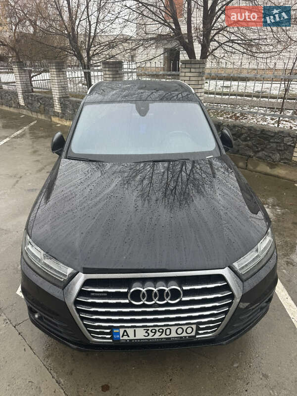 Внедорожник / Кроссовер Audi Q7 2016 в Белой Церкви