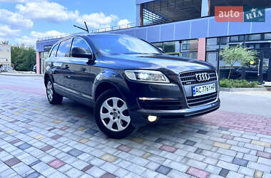 Внедорожник / Кроссовер Audi Q7 2007 в 