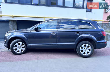 Внедорожник / Кроссовер Audi Q7 2007 в 