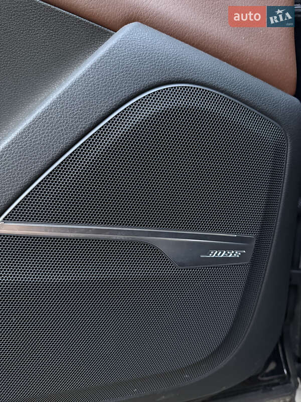 Позашляховик / Кросовер Audi Q7 2016 в Луцьку