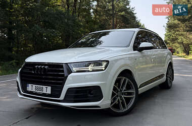 Внедорожник / Кроссовер Audi Q7 2017 в Хмельницком
