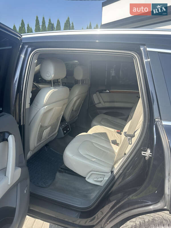 Внедорожник / Кроссовер Audi Q7 2010 в Львове