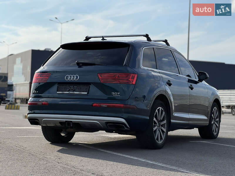 Внедорожник / Кроссовер Audi Q7 2017 в Львове