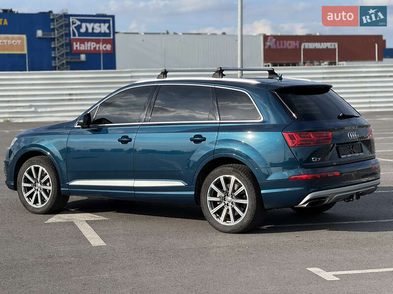Внедорожник / Кроссовер Audi Q7 2017 в Львове