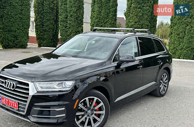 Внедорожник / Кроссовер Audi Q7 2017 в 