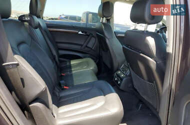 Позашляховик / Кросовер Audi Q7 2013 в 