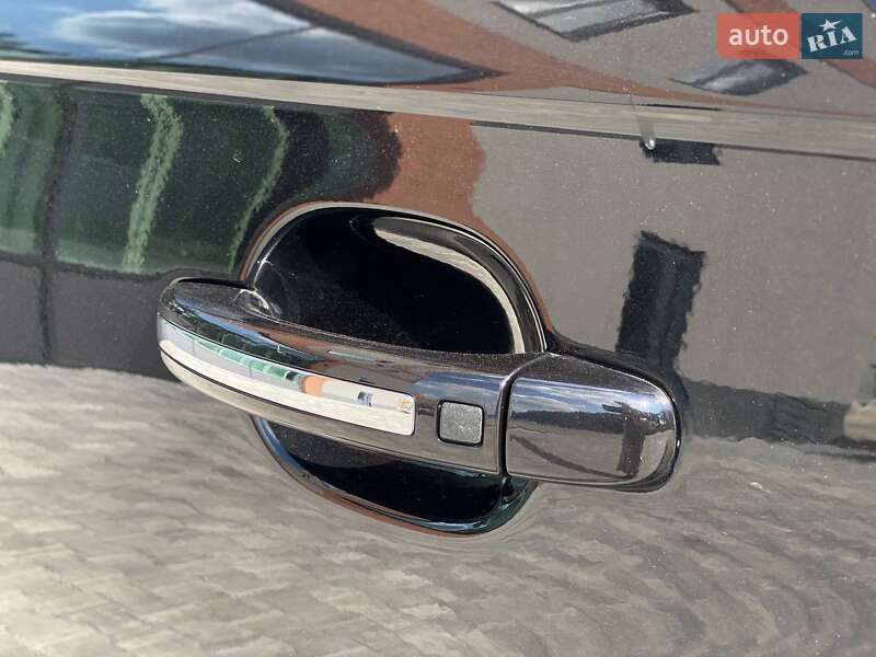 Внедорожник / Кроссовер Audi Q7 2013 в Киеве