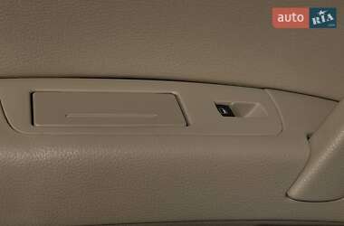 Внедорожник / Кроссовер Audi Q7 2013 в 