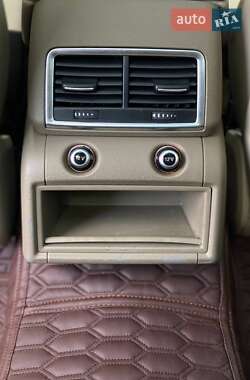 Внедорожник / Кроссовер Audi Q7 2013 в 