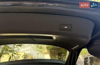 Внедорожник / Кроссовер Audi Q7 2011 в 