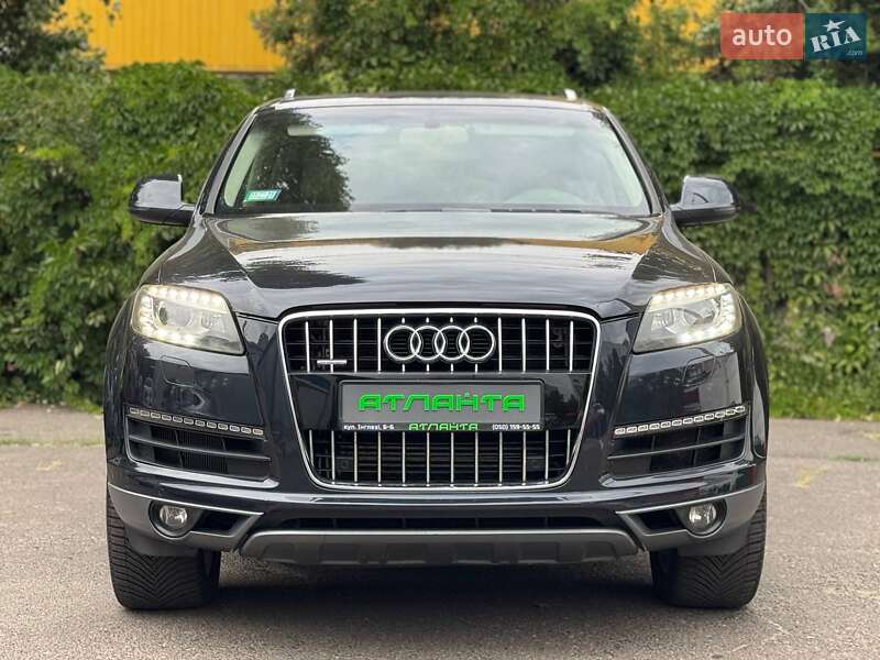 Внедорожник / Кроссовер Audi Q7 2011 в Одессе