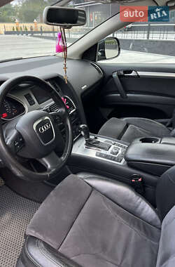 Внедорожник / Кроссовер Audi Q7 2008 в 