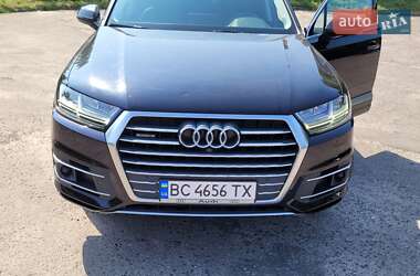 Внедорожник / Кроссовер Audi Q7 2018 в 