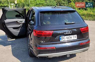 Внедорожник / Кроссовер Audi Q7 2018 в 