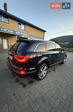 Внедорожник / Кроссовер Audi Q7 2012 в 