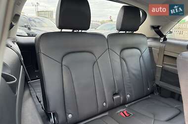 Внедорожник / Кроссовер Audi Q7 2014 в 