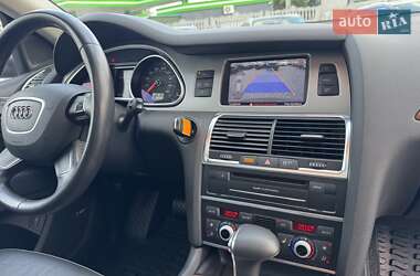 Внедорожник / Кроссовер Audi Q7 2014 в 