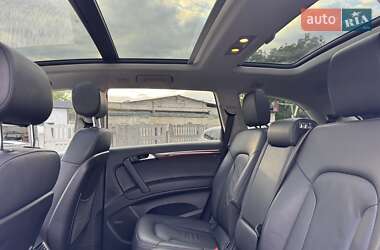 Внедорожник / Кроссовер Audi Q7 2014 в 