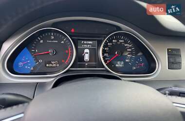 Внедорожник / Кроссовер Audi Q7 2014 в 