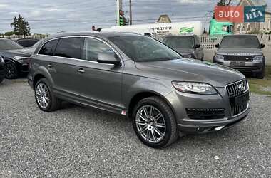Внедорожник / Кроссовер Audi Q7 2014 в 