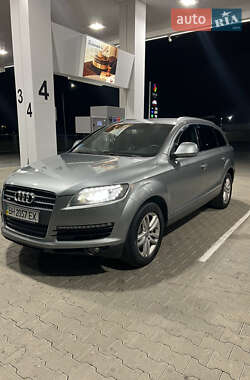 Внедорожник / Кроссовер Audi Q7 2007 в Измаиле