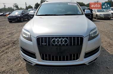 Внедорожник / Кроссовер Audi Q7 2015 в 