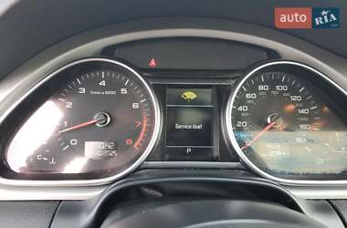 Внедорожник / Кроссовер Audi Q7 2015 в 