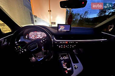 Внедорожник / Кроссовер Audi Q7 2018 в 