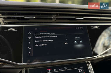 Внедорожник / Кроссовер Audi Q7 2021 в 