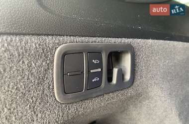 Позашляховик / Кросовер Audi Q7 2021 в 