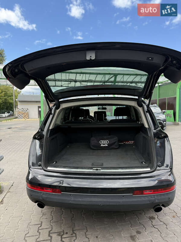Позашляховик / Кросовер Audi Q7 2008 в Києві