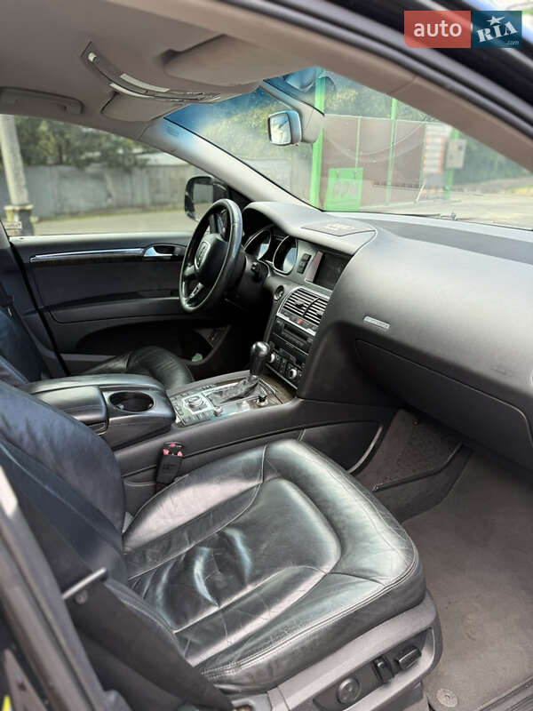 Позашляховик / Кросовер Audi Q7 2008 в Києві