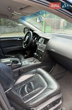 Внедорожник / Кроссовер Audi Q7 2008 в 