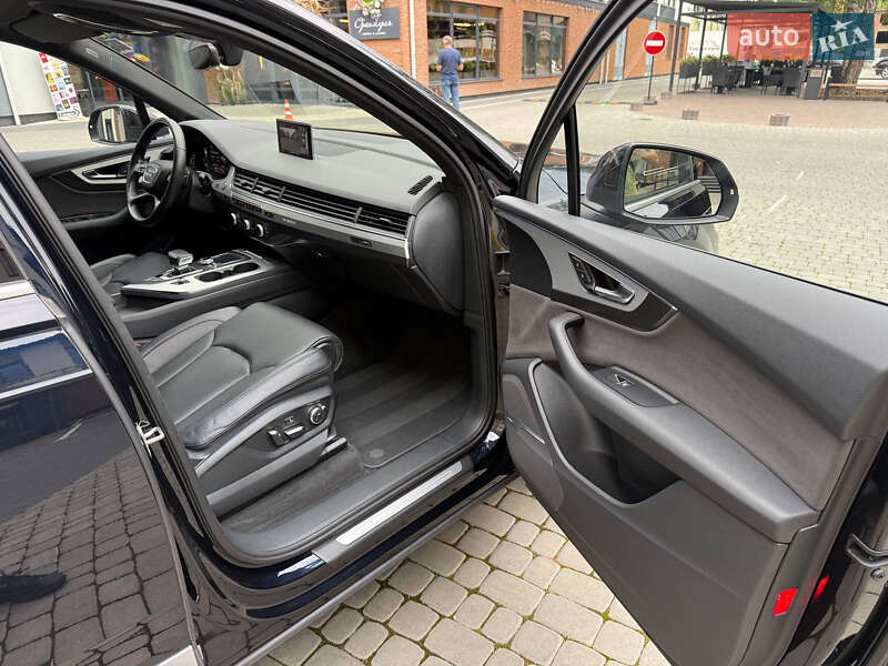 Внедорожник / Кроссовер Audi Q7 2016 в Коломые фото 31 Внедорожник / Кроссовер Audi Q7 2016 в Коломые