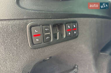 Внедорожник / Кроссовер Audi Q7 2016 в 