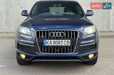 Внедорожник / Кроссовер Audi Q7 2013 в 