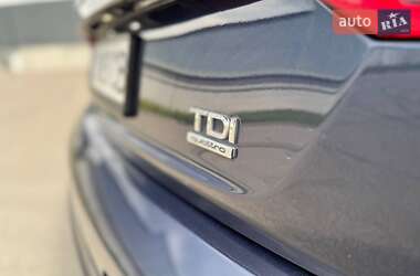 Внедорожник / Кроссовер Audi Q7 2013 в 