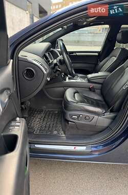Внедорожник / Кроссовер Audi Q7 2013 в 