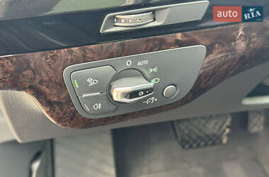 Внедорожник / Кроссовер Audi Q7 2017 в 