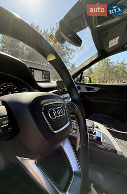 Внедорожник / Кроссовер Audi Q7 2019 в 