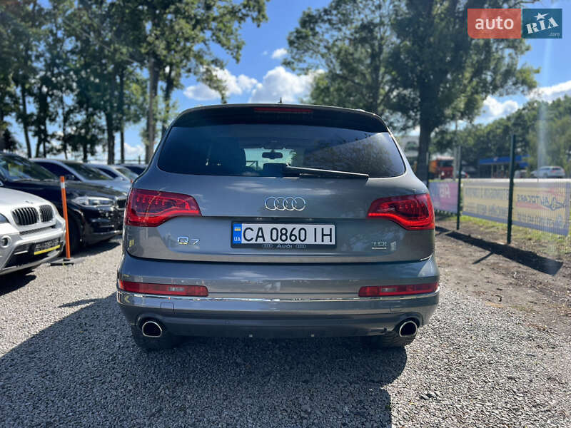 Позашляховик / Кросовер Audi Q7 2013 в Умані