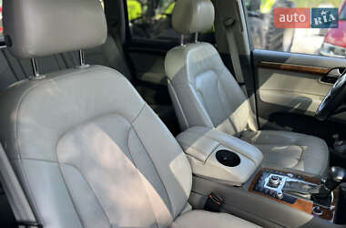Внедорожник / Кроссовер Audi Q7 2013 в 