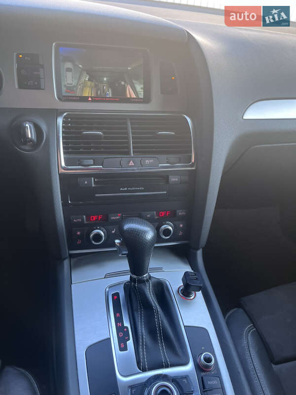 Позашляховик / Кросовер Audi Q7 2011 в Вінниці