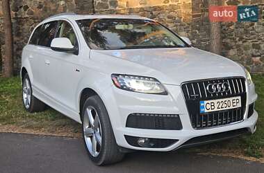 Внедорожник / Кроссовер Audi Q7 2013 в 